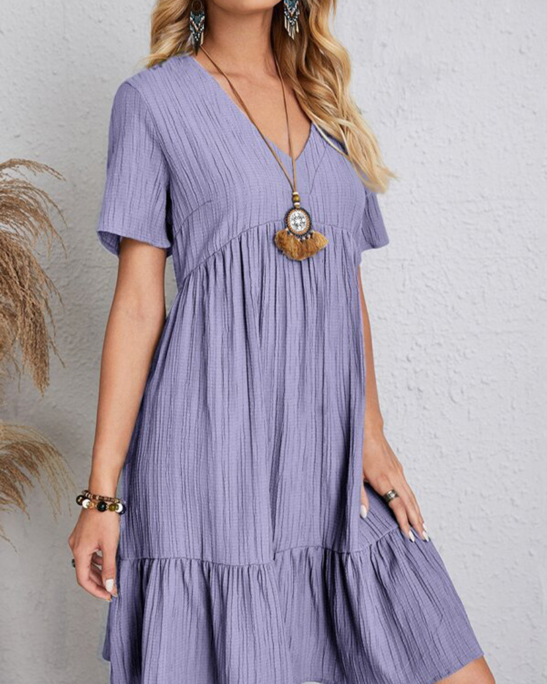 Romy - Vestido peplum con cuello en V